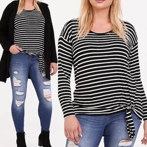 Torrid Super Soft Knit Tie-Front Long Sleeve Tee Jersey Black & White Stripe